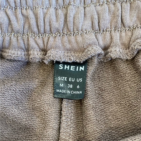 SHEIN Brown Shorts Drawstring U SHI The Fashion Show Medium - Picture 7 of 12